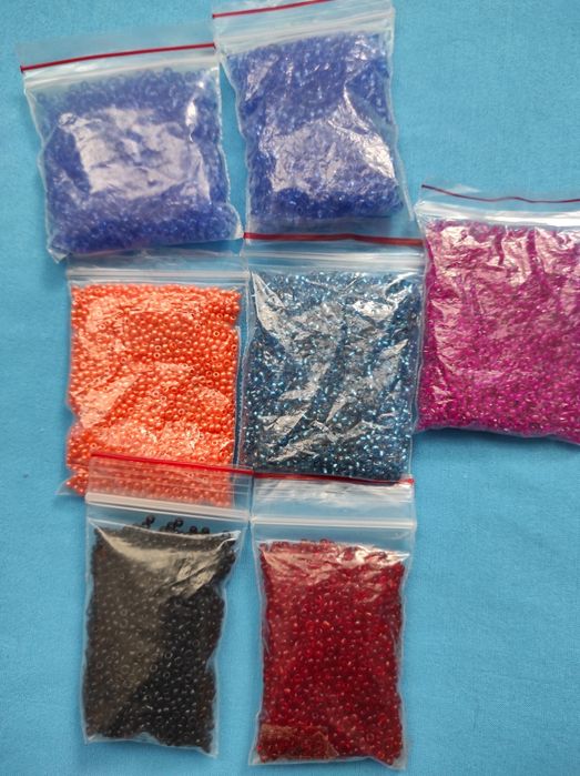 Бисер разный для поделок рукоделие