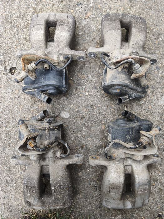 Etrier Volkswagen Passat B6 / etriere față spate Passat B6 /portetrier