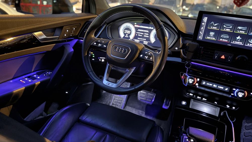 Ауди Q5 4.5 TFSI