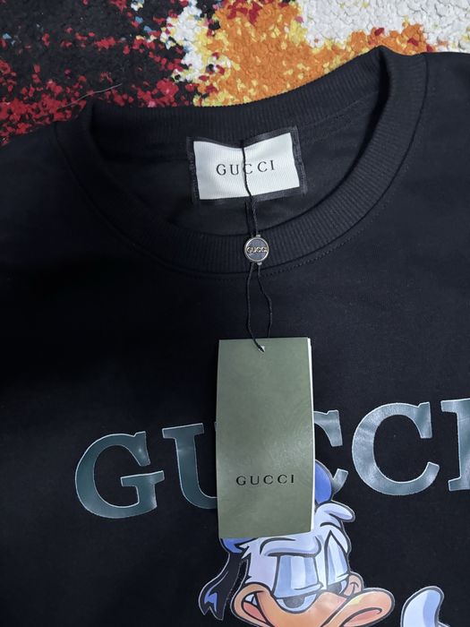 Hanorac gucci.