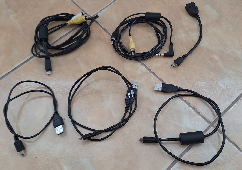 Cabluri usb diferite
