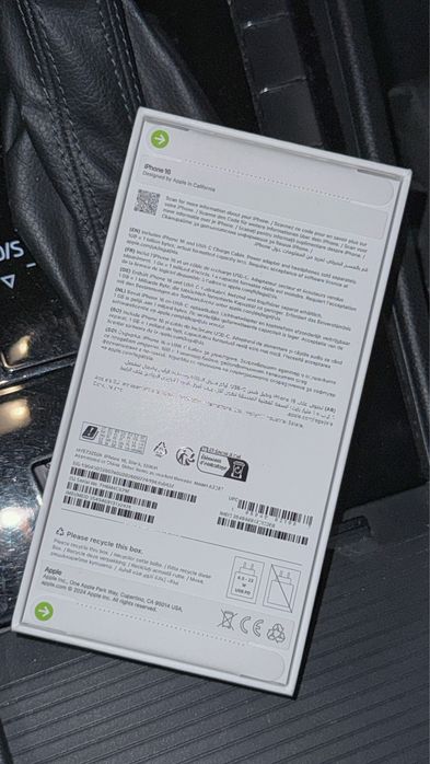 Apple Iphone 16 black 128 gB sigilat