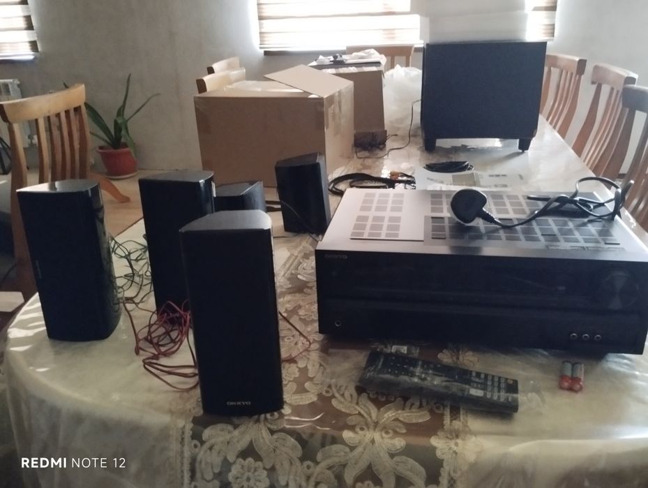 ONKYO ва JBL домашний кинотеатрлар сотилади