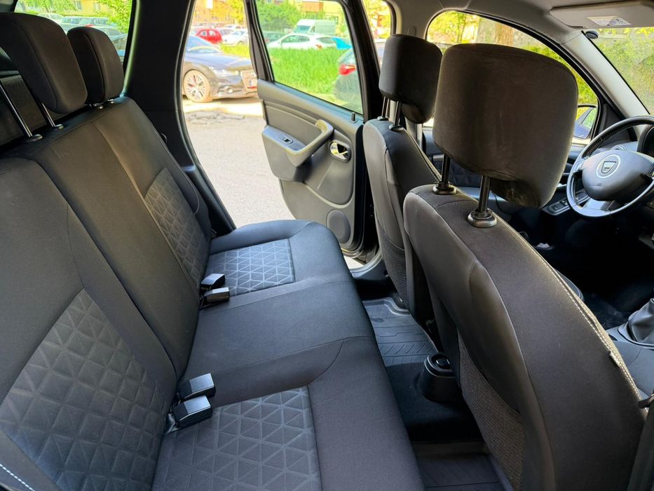 Vând Dacia Duster!!!!