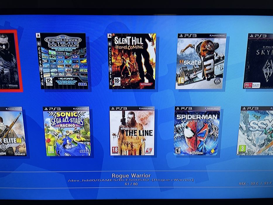 Vand ps 3 slim 80 de jocuri  nu are maneta