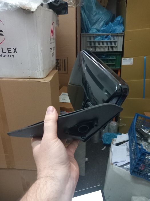 Oglinda mitsubishi  l200