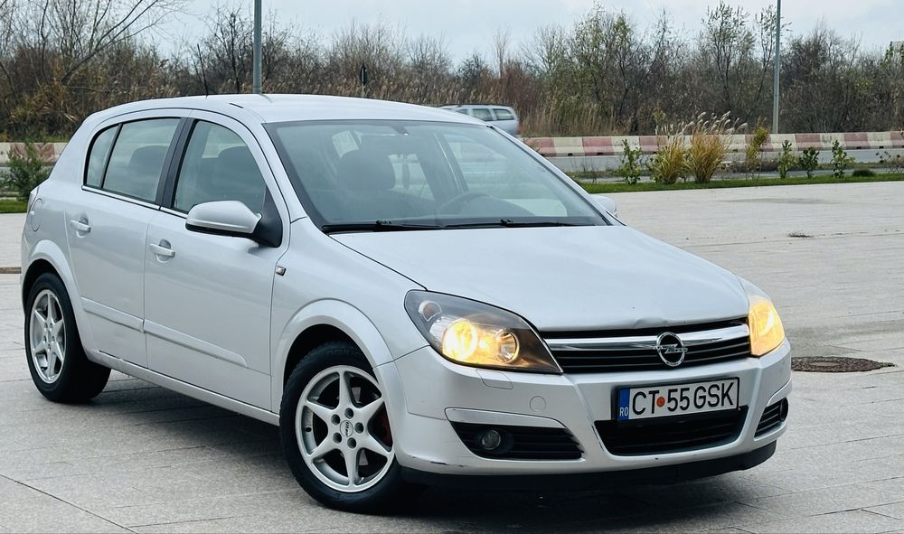 Vănd opel astra h