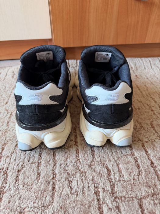New BAlance 9060
