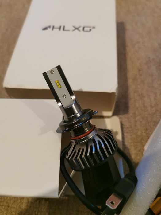 Becuri Led H1 H4 H7 H8 H9 H11 HB3 HB4 9005 9006 100W 20mii Lm CanBus