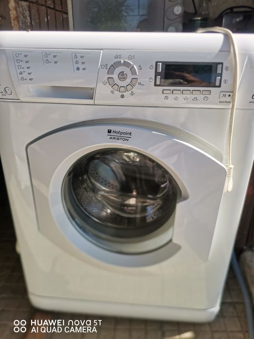 Пералня Ariston Hotpoint