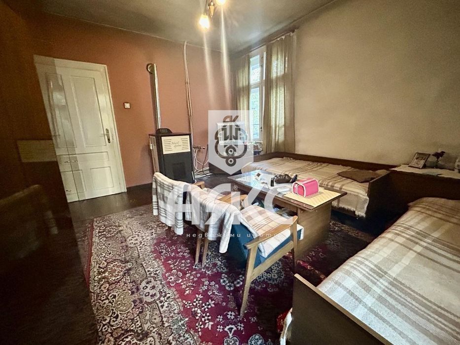 Продава се Тристаен апартамент в София, Изгрев - 70 кв.м за 4000 €/кв.м - Снимка #4