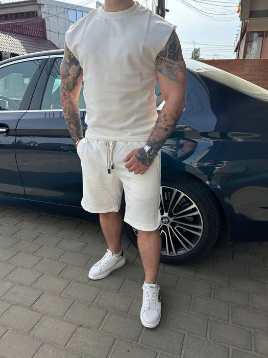 Compleu pentru bărbați