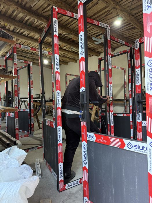 Akfa nurafshon Sifatli eshi rom hizmati