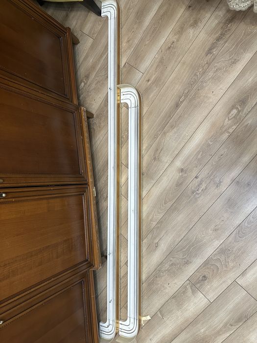 Продам карнизы для дома