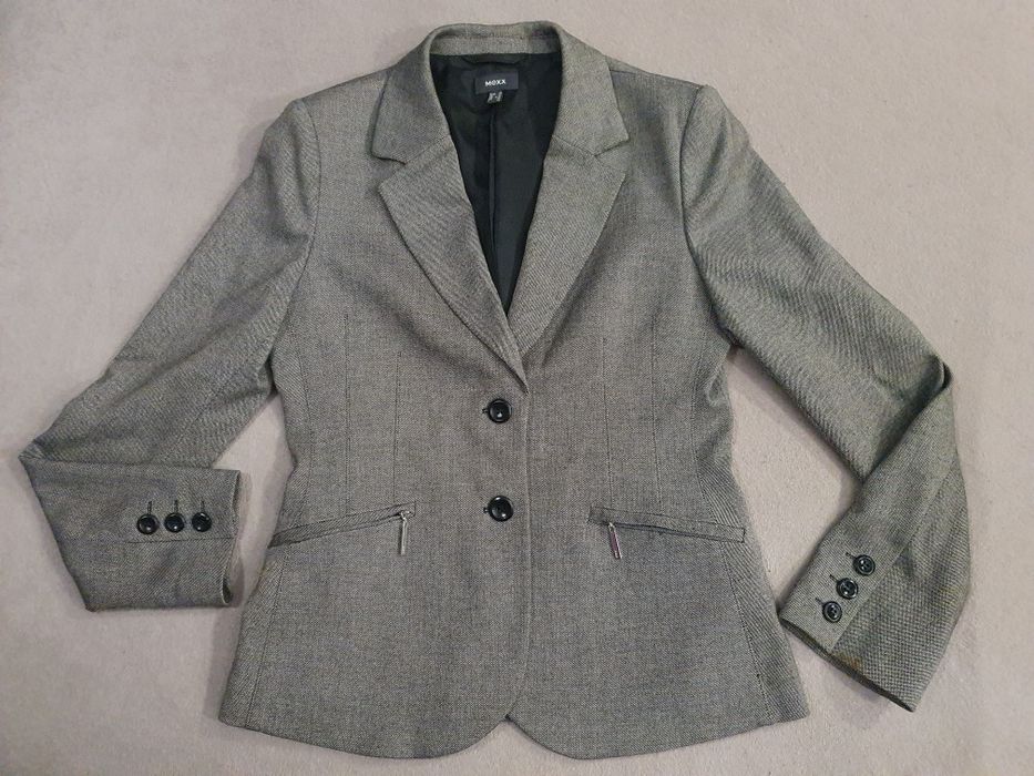 Якета и палта от 10лв до 80лв