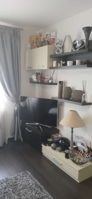 Garsonieră modernă și elegantă de vânzare