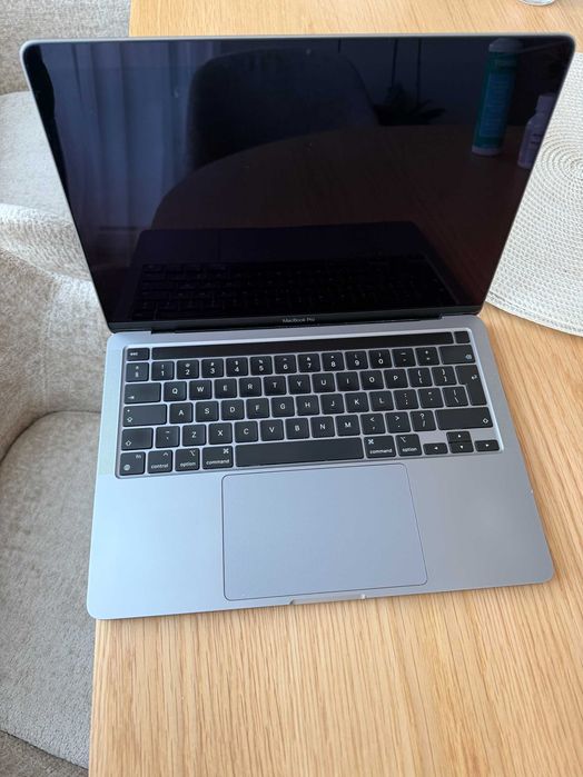 Macbook Pro 13" 2020 M1 Chip Touch Bar  16GB RAM, 256 GB SSD