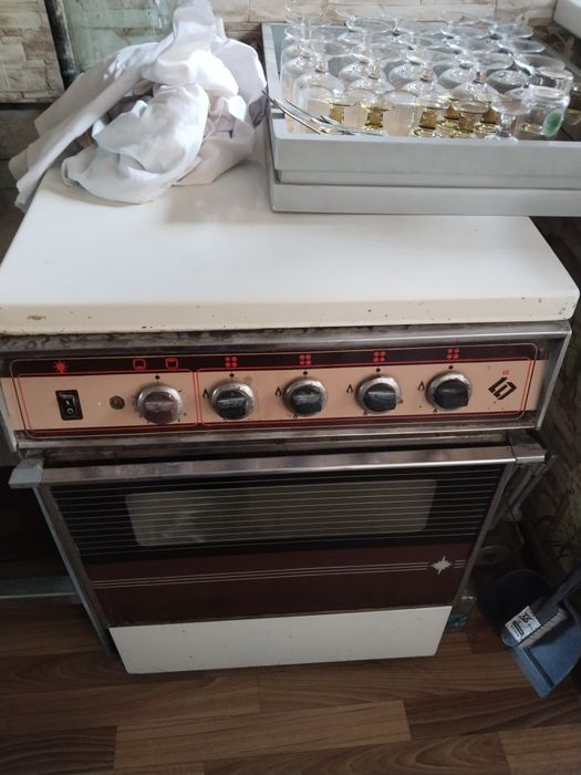 Продается газ плита Брест