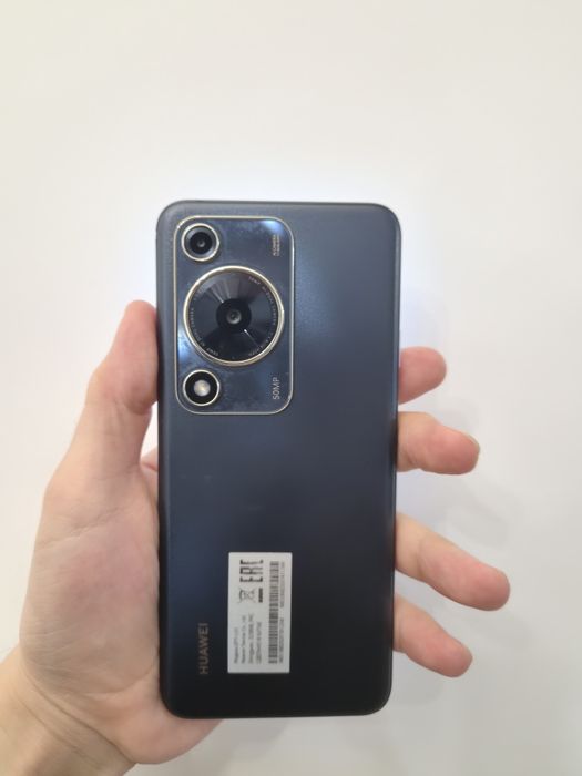 Huawei Nova Y72S