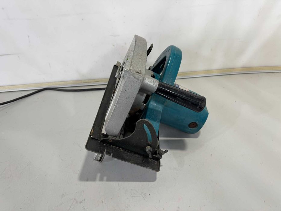 Ръчен циркуляр - Makita 1380 W / 235 mm