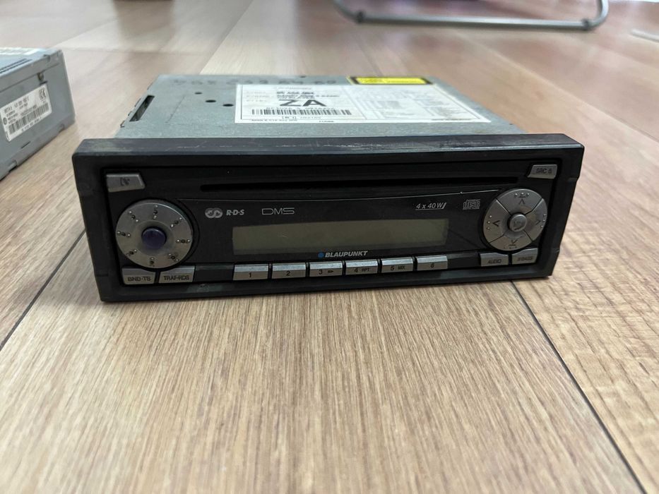 De vânzare lot casetofoane/CD playere auto — diverse mărci
