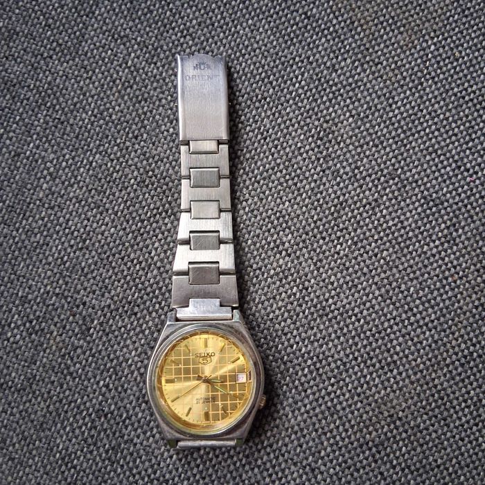Лот часовници - механични и кварцови Seiko, Swatch, Fossil, Casio