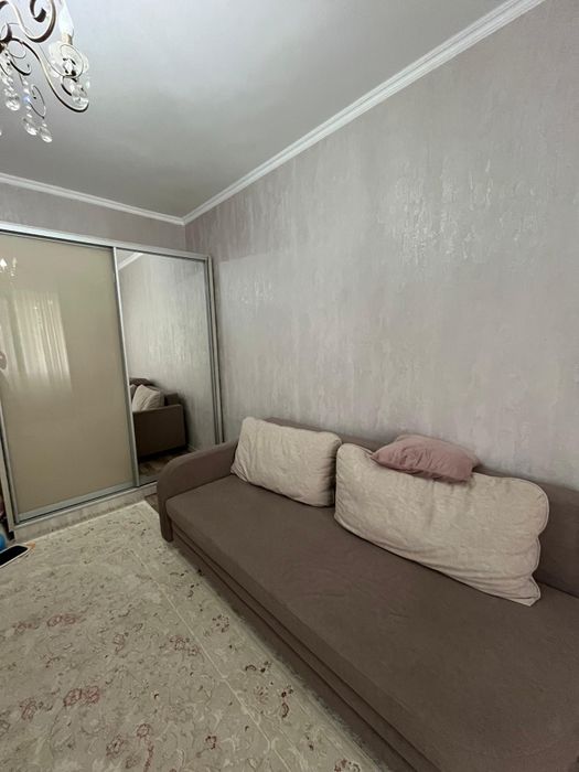 Продам- 1 ком квартиру