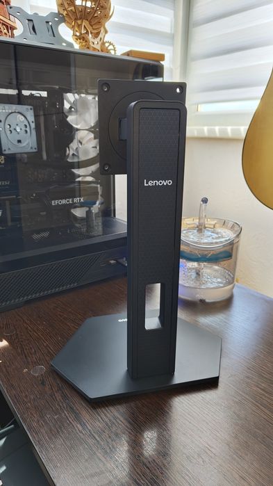 Vesa крепление настольное Lenovo