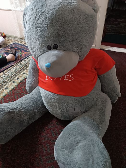 Продаётся большая мягкая игрушка медведь. 1.70 м.см