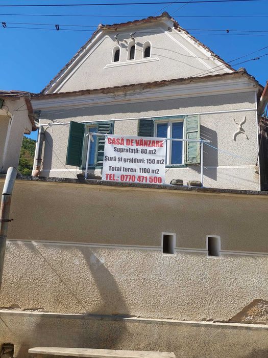 Casă cu șură, grajd și teren generos – Fântânele, Sibiu