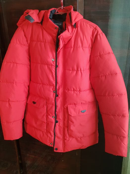 Продам куртку зимнюю