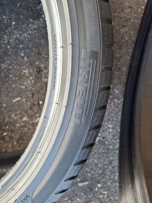 2бр. 275/35/20 Pirelli Sottozero
