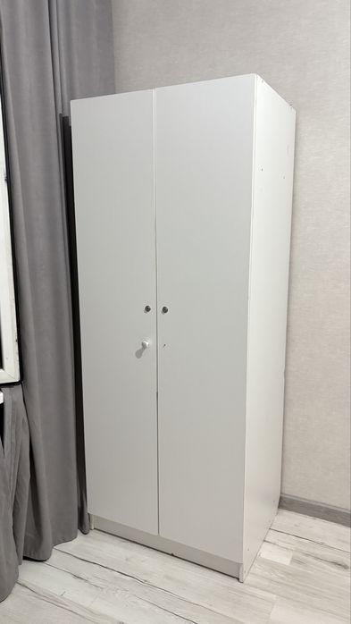 Шкаф платяной глубокий