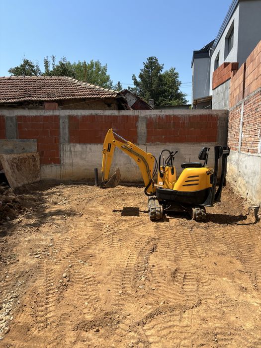 Услуги с микро багер и дъмпер