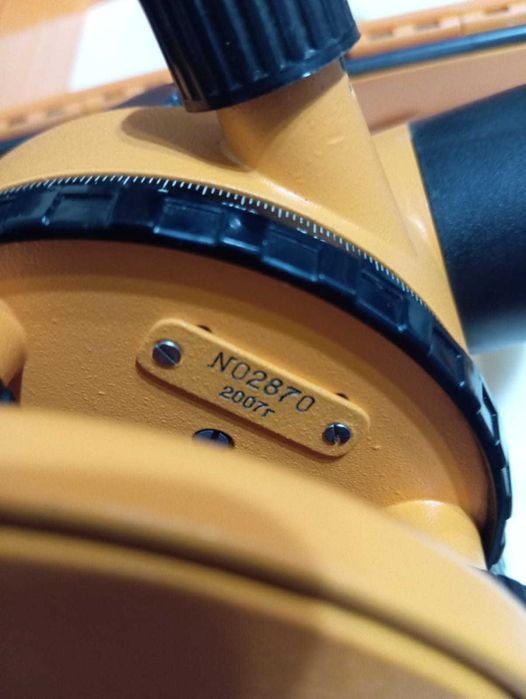 Продам нивелир 4Н-3КЛ