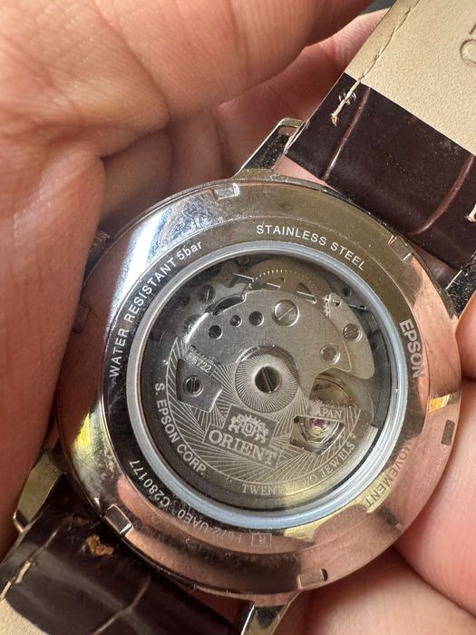 Продам часы мужские