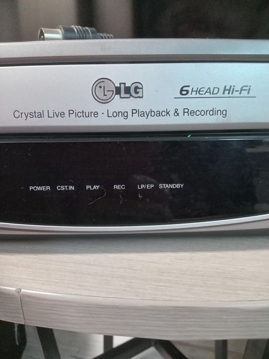 Видеомагнитофон,,Доктор,,