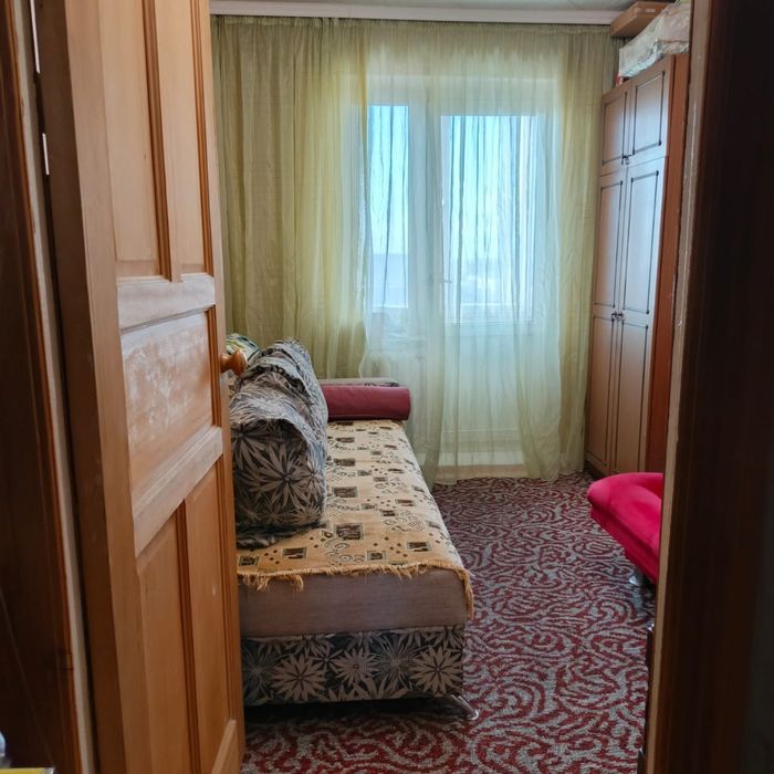 Продам 4х комнатную квартиру