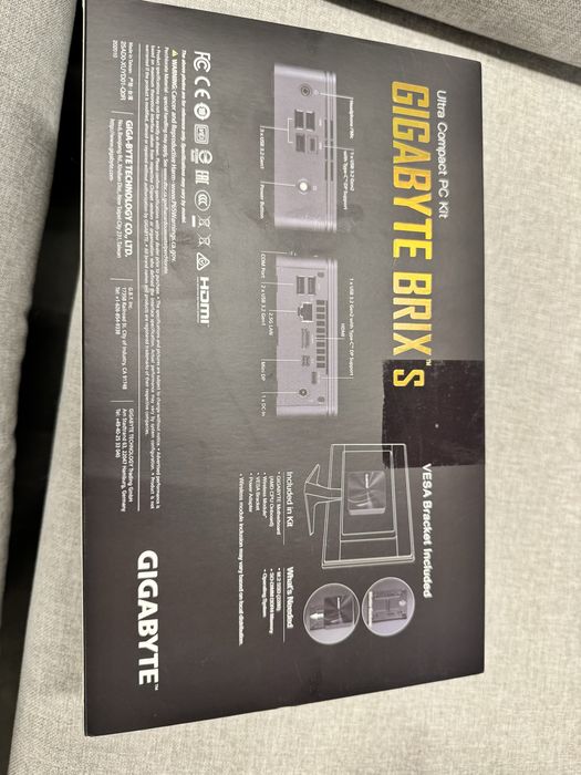 Mini-PC Brix AMD Ryzen R7-4800 negru