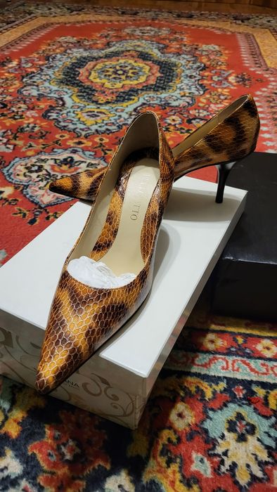 Женские туфли 37 размер