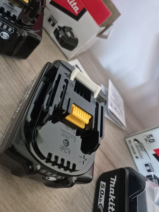 Makita / acumulatori / baterii
