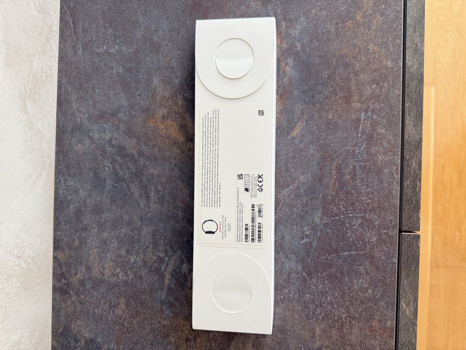 Apple Watch Series 8 45mm Cellular – Midnight, arată ca nou