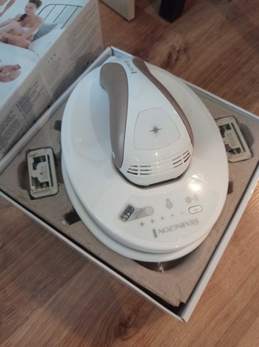 Фотоепилатор Remington i-light pro с 4 лампи