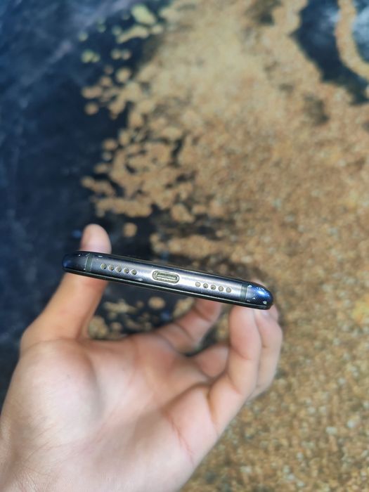 Vând telefon xiomi Mi 9 lite