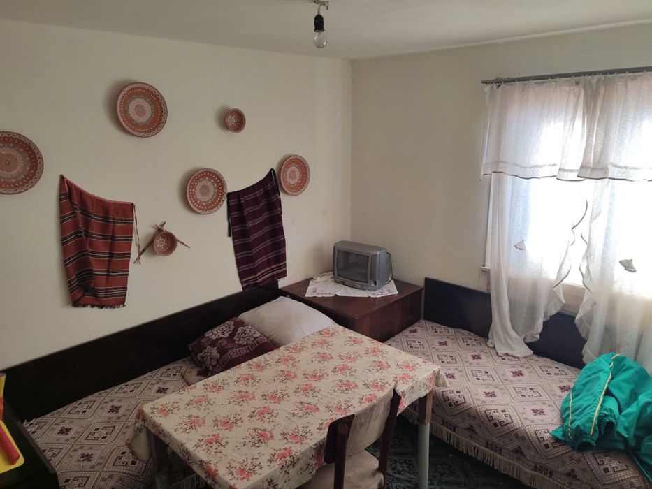 Продава се Къща в Търговище, Вилна зона - 40 кв.м за 957 €/кв.м - Снимка #4