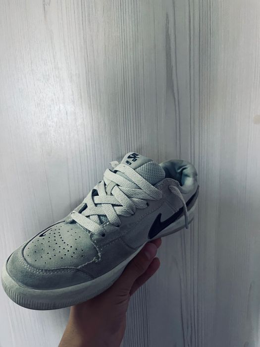 продам кроссовки Nike Forse 58