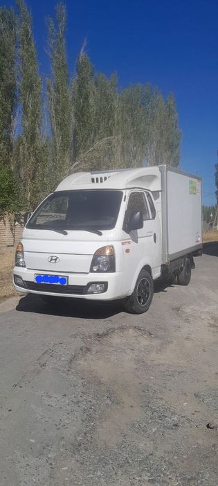 Hyundai Porter 133 refrigerator yili 2018 avtomat.