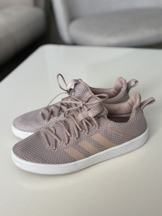 Дамски маратонки  Адидас