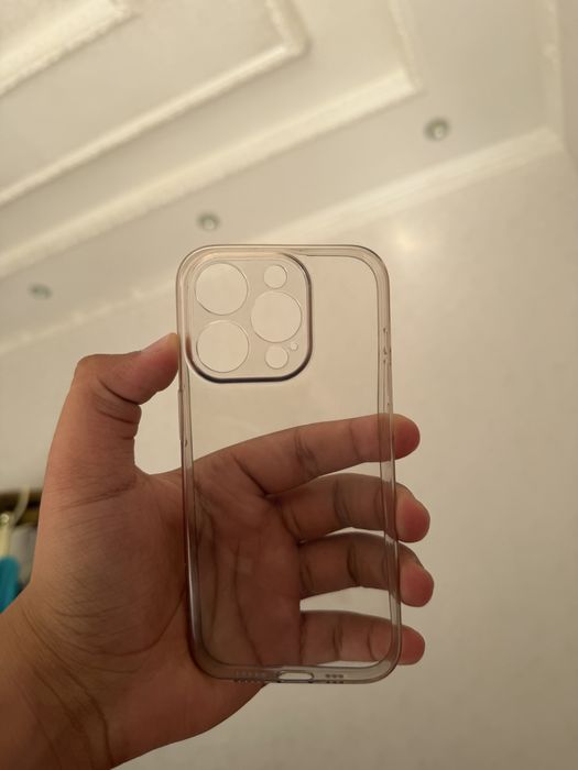 Продаются чехлы для iPhone 15 Pro