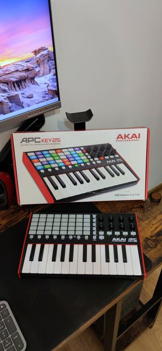 Controller midi Akai APC Key 25 Mk2 for Ableton Live